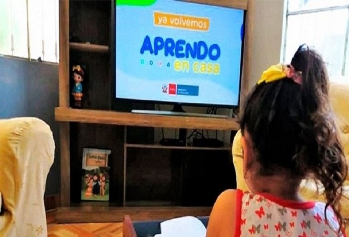 Ulima apoya las grabaciones de "Aprendo en casa"